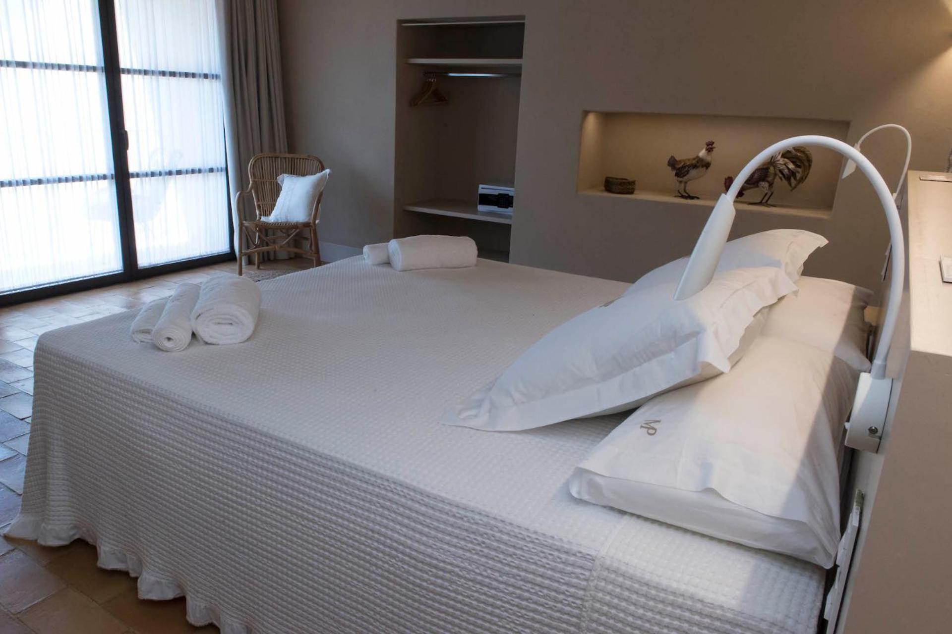 Mas Pla Bed & Breakfast *
