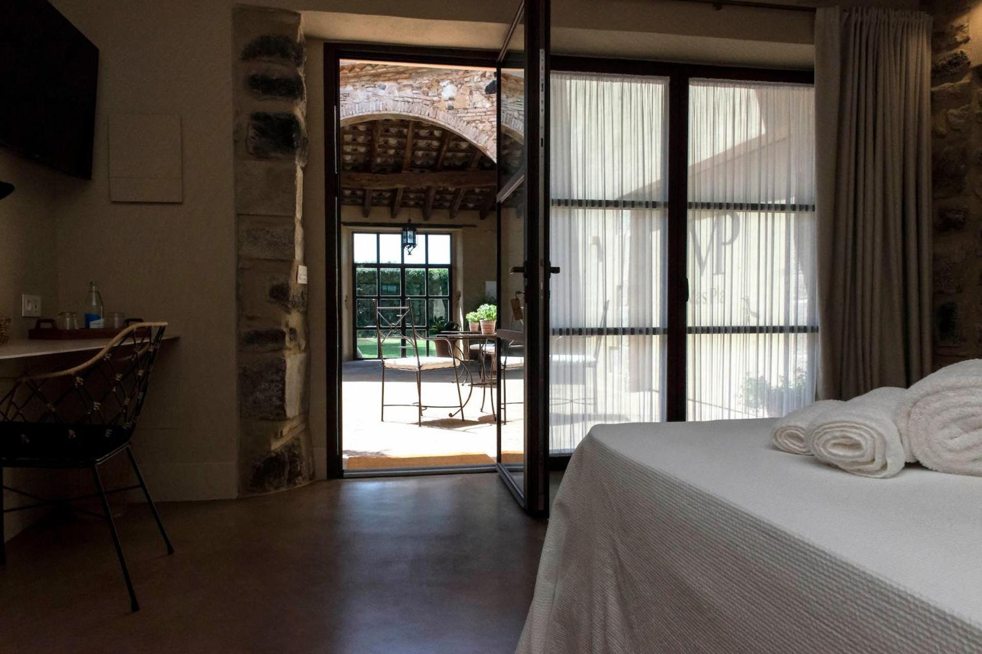 Mas Pla Bed & Breakfast *